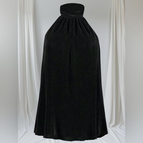 🆕Bishop + Young Esme  Pleated Black Top - Picture 4 of 16